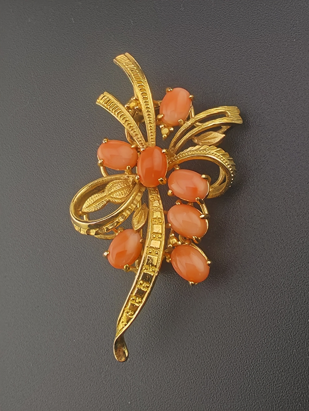 Vintage Coral Cabochon Gold Plated Floral Brooch 2"